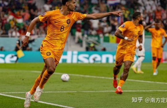 ESPN：荷兰或选择克鲁伊维特/萨默维尔等人，替受伤的西蒙斯