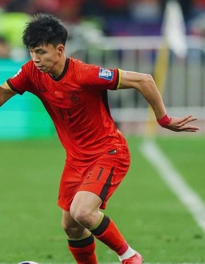 苗润东入选U19国足 或成王钰栋未来挑战者