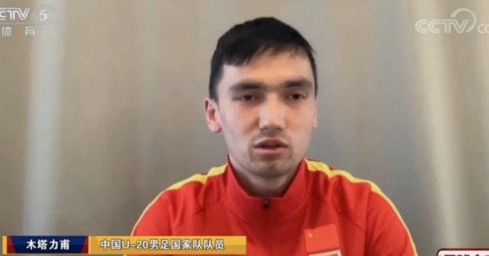 专访木塔力甫梯队教练谭博：像当木匠一样做青训