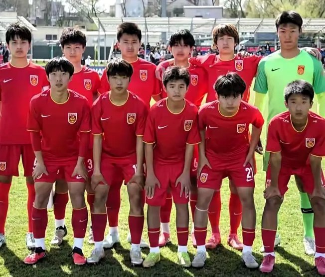 新华社：恒大足校u15梯队热身赛1-0阿根廷国少U15队