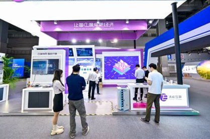 巴萨续约青训中场比利亚尔 技术风格类似罗德里